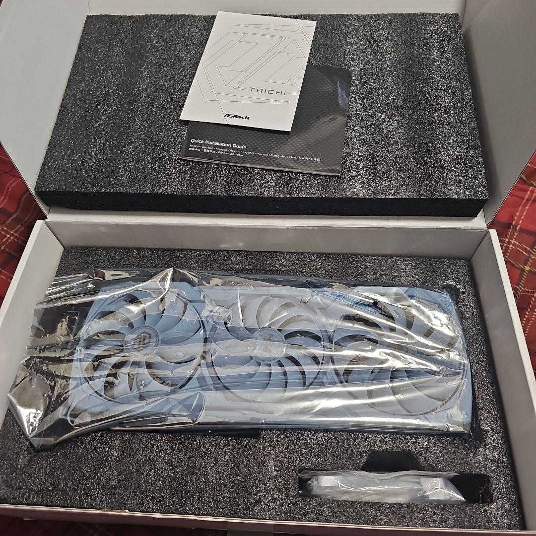 グラフィックボード・グラボ・ビデオカード ASRock Radeon RX 7900 XTX Taichi White