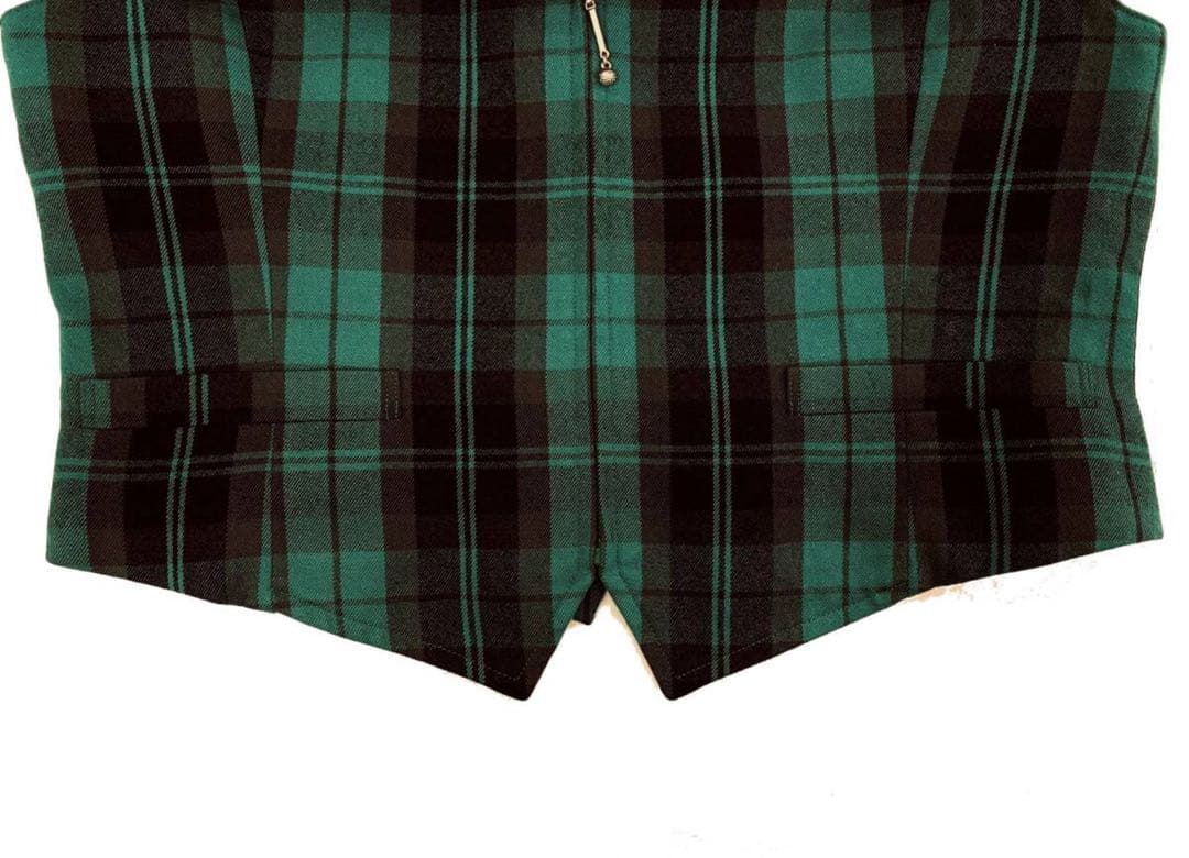 T06/068ChristianDiorクリスチャンディオールチェックジレベスト