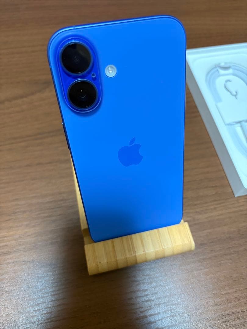 【美品】iPhone16 128GB ウルトラマリン