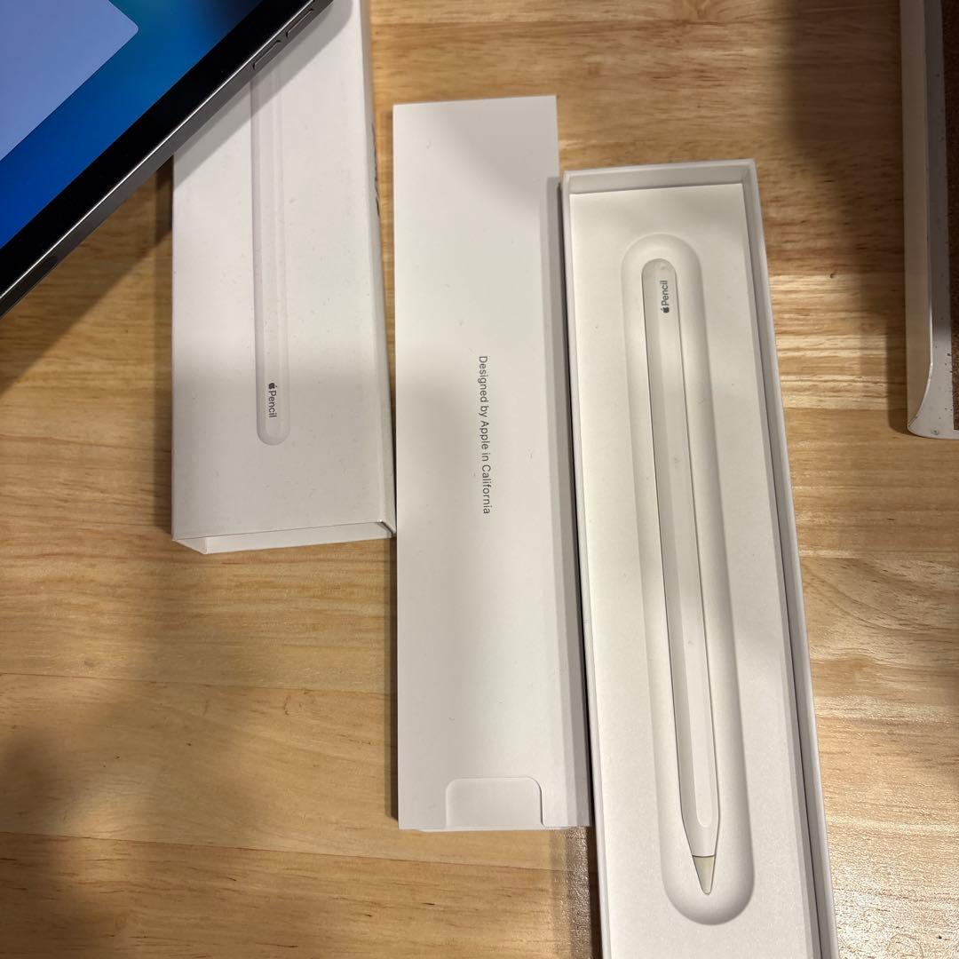 Apple iPad 本体 第4世代　グレー Apple Pencil付き