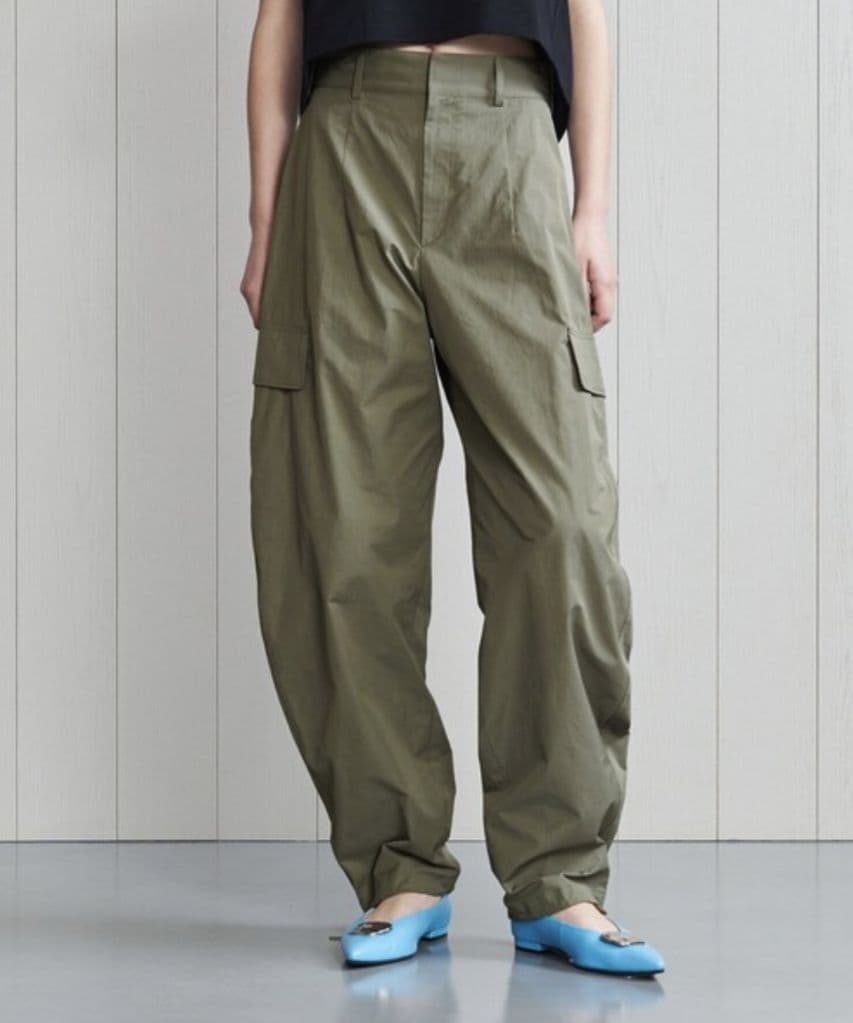 「H」カーゴパンツ レディース　Ｓサイズ