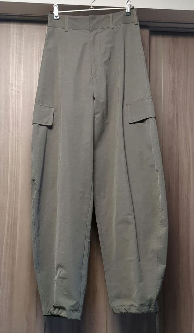 「H」カーゴパンツ レディース　Ｓサイズ