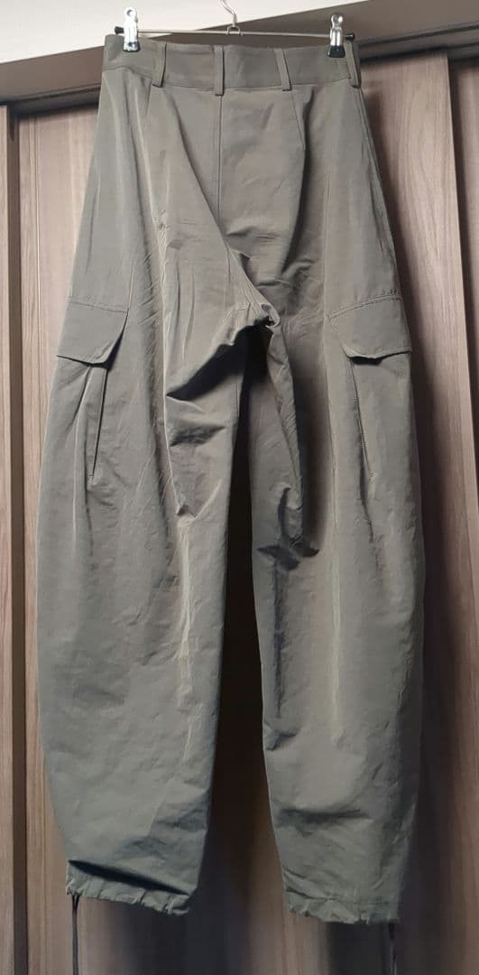 「H」カーゴパンツ レディース　Ｓサイズ