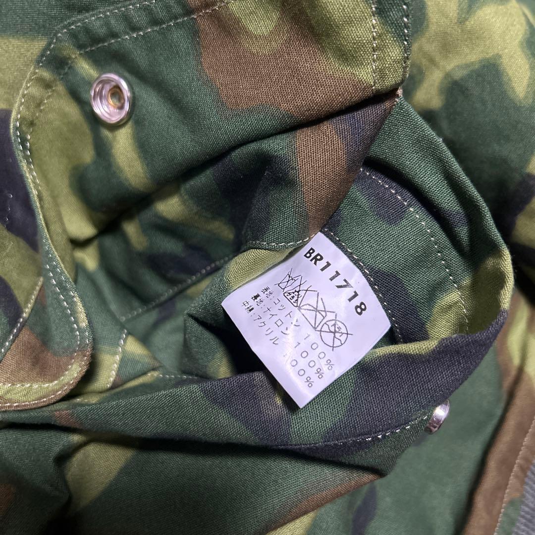 バズリクソンズ　カモフラージュ　フライトジャケット　BR11718 L-2B