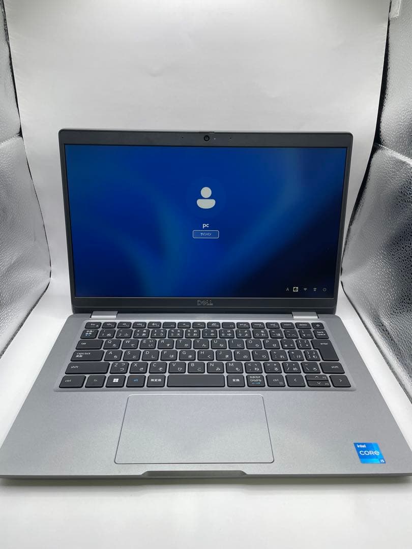 Dell Latitude 5330 i5 / 16GB / 256GB)中古品