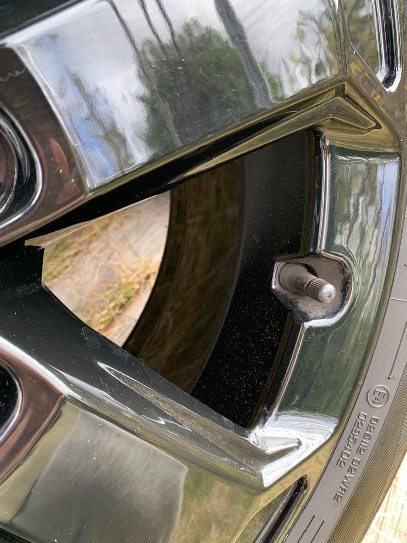 アウディQ2 純正 オプション ホイール17インチ