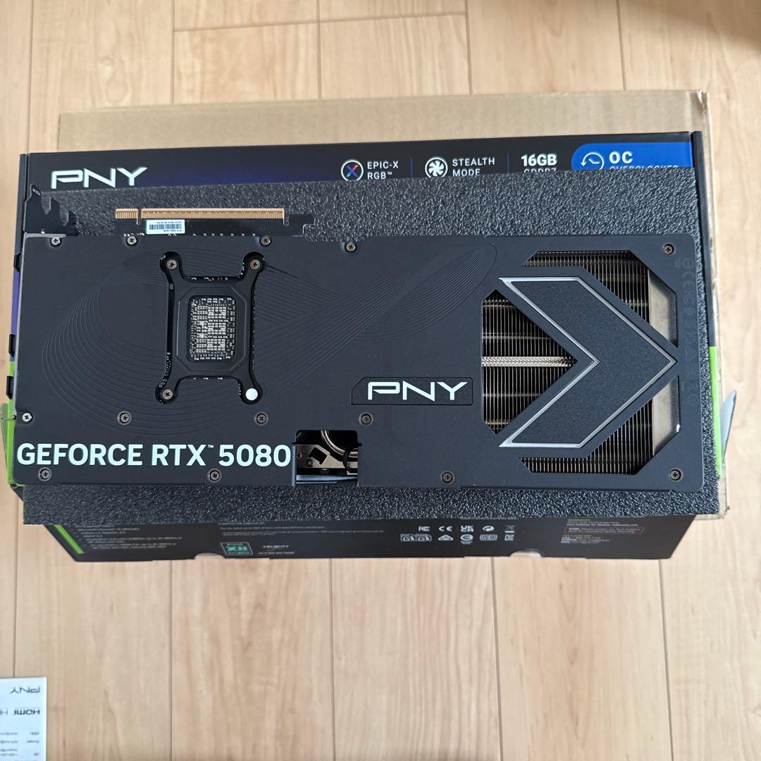 グラフィックボード・グラボ・ビデオカード PNY GEFORCE RTX OC5080 16GB GDDR7