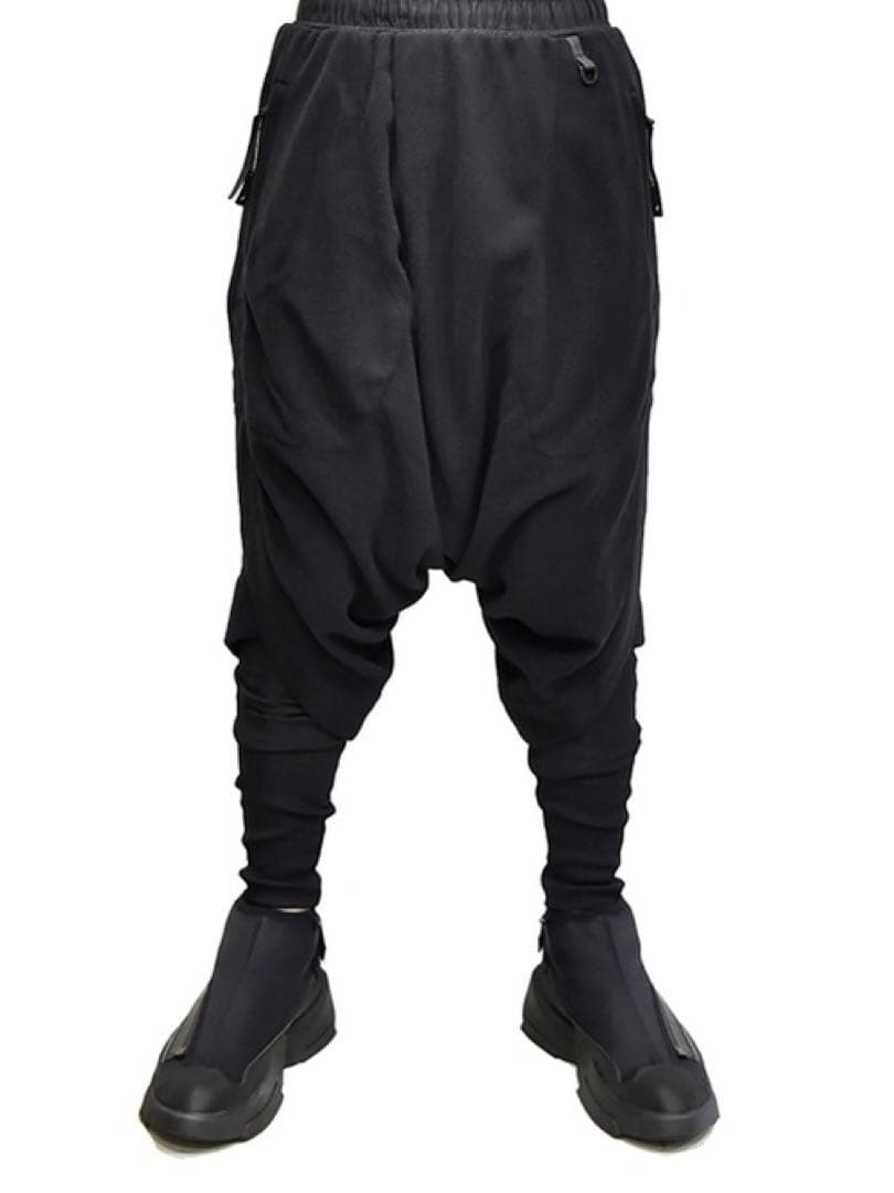 NILOS ニルズ　Tucked Twisted Crotch Pants