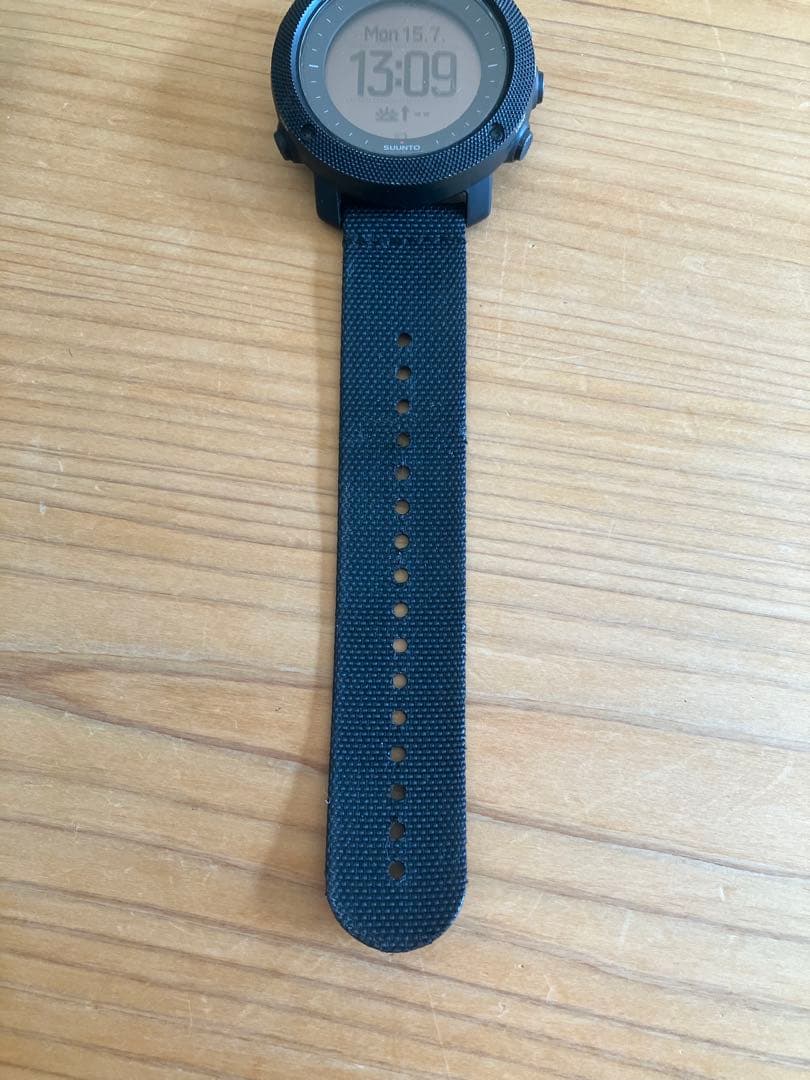 SUUNTO デジタル腕時計 ブラック