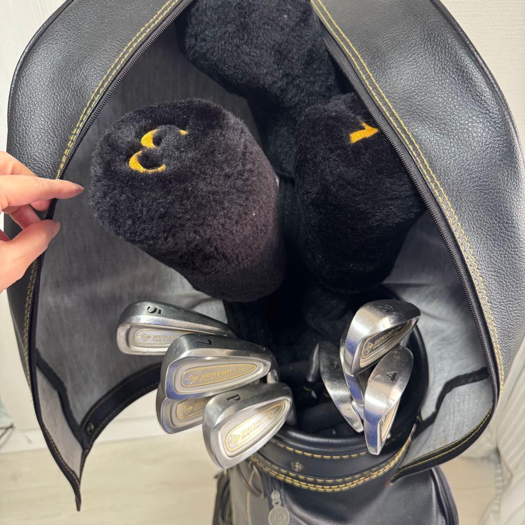 DUNLOP ゴルフバッグ 黒　ゴルフクラブ12本セット付き　ダンロップ　一色