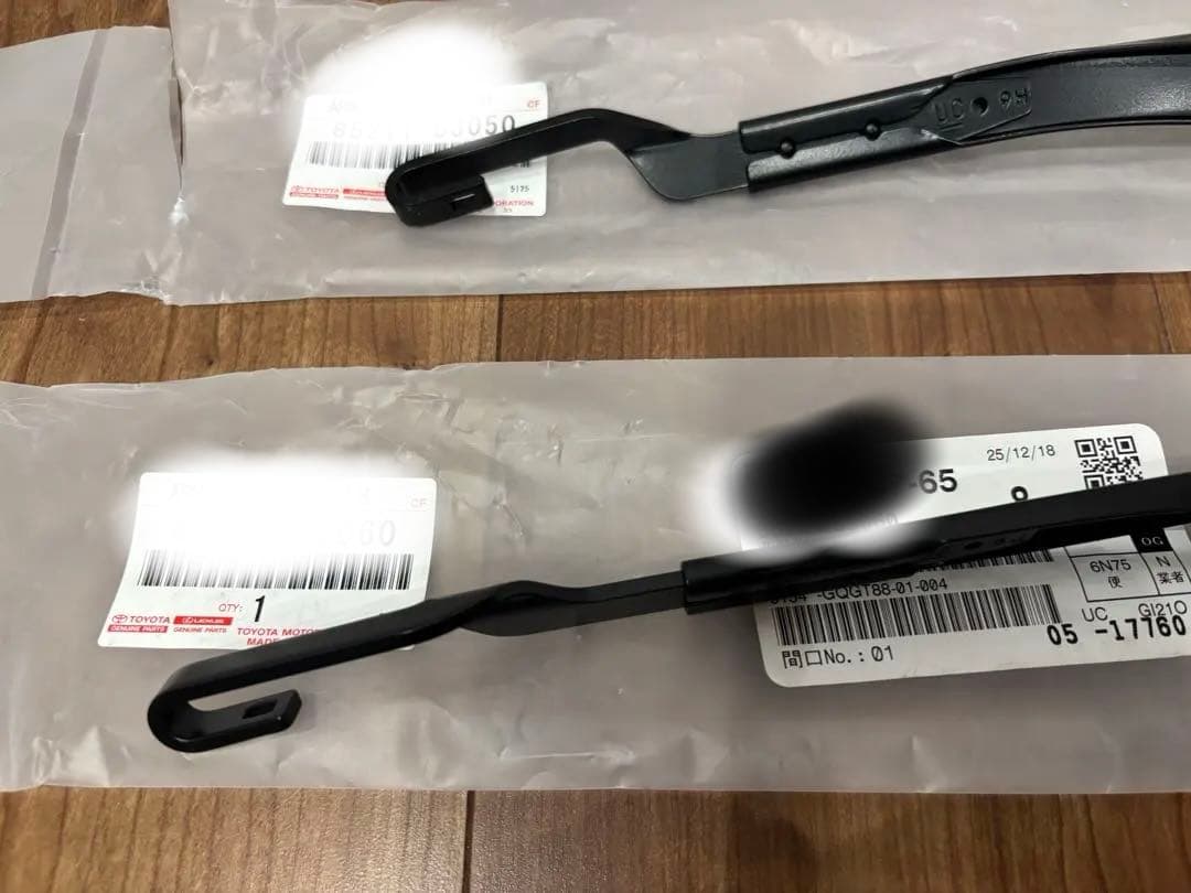 試着のみ！ハイエース　レクサスワイパーアーム　純正正規品
