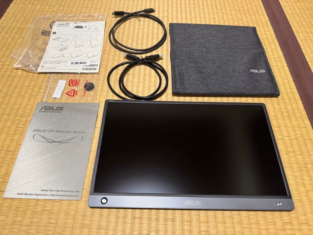 ASUS Zen Screen MB16AH 15.6インチ