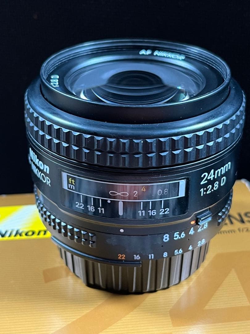 ニコンAF NIKKOR 24mm f2.8D