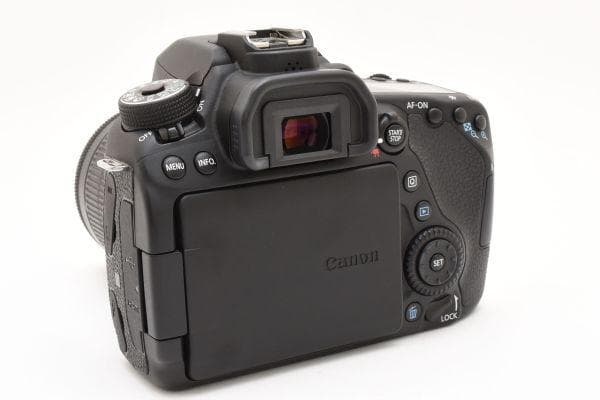 【ショット数わずか1287回】キャノン Canon EOS 80D レンズキット