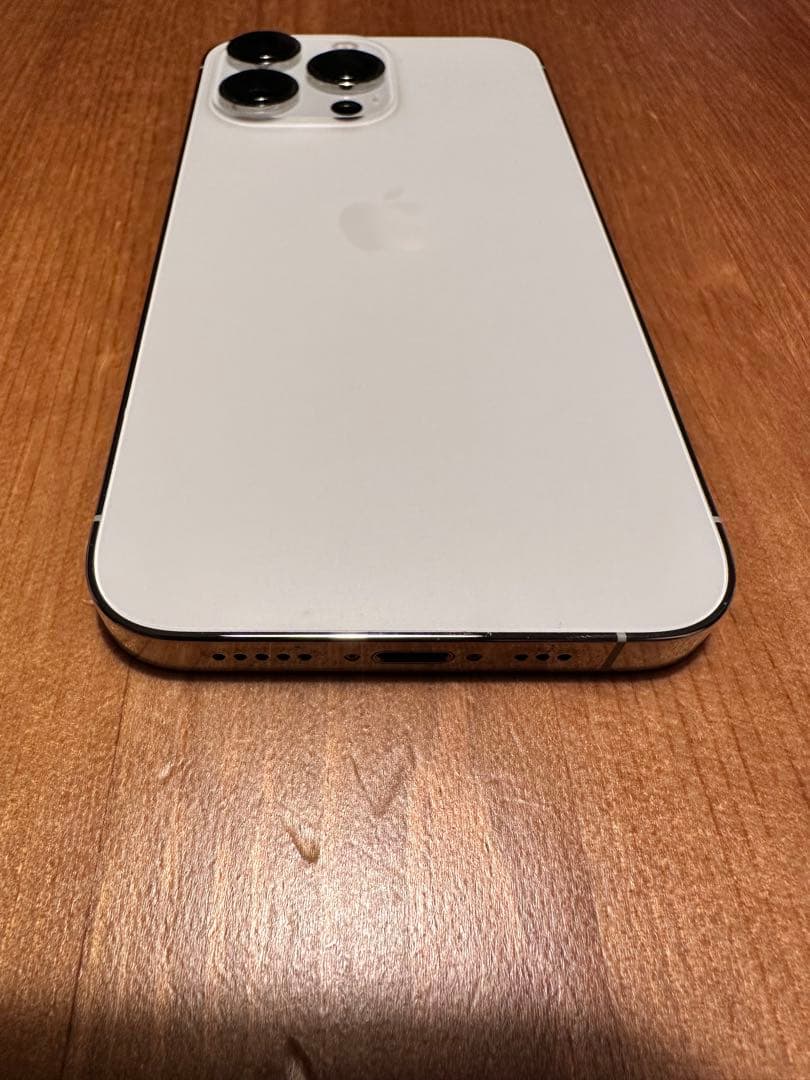 (るこ)Apple iPhone 13 Pro 256gb SIMフリー