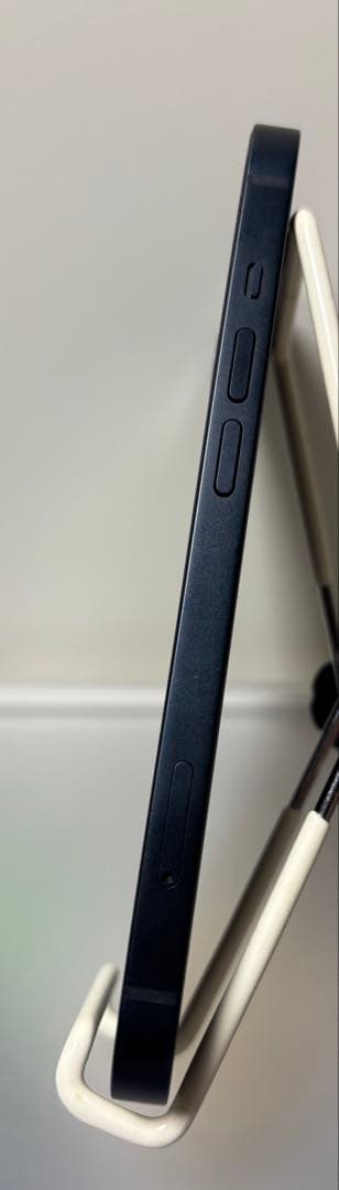 【美品】iPhone13 ミッドナイト 128GB【送料無料】おまけ付