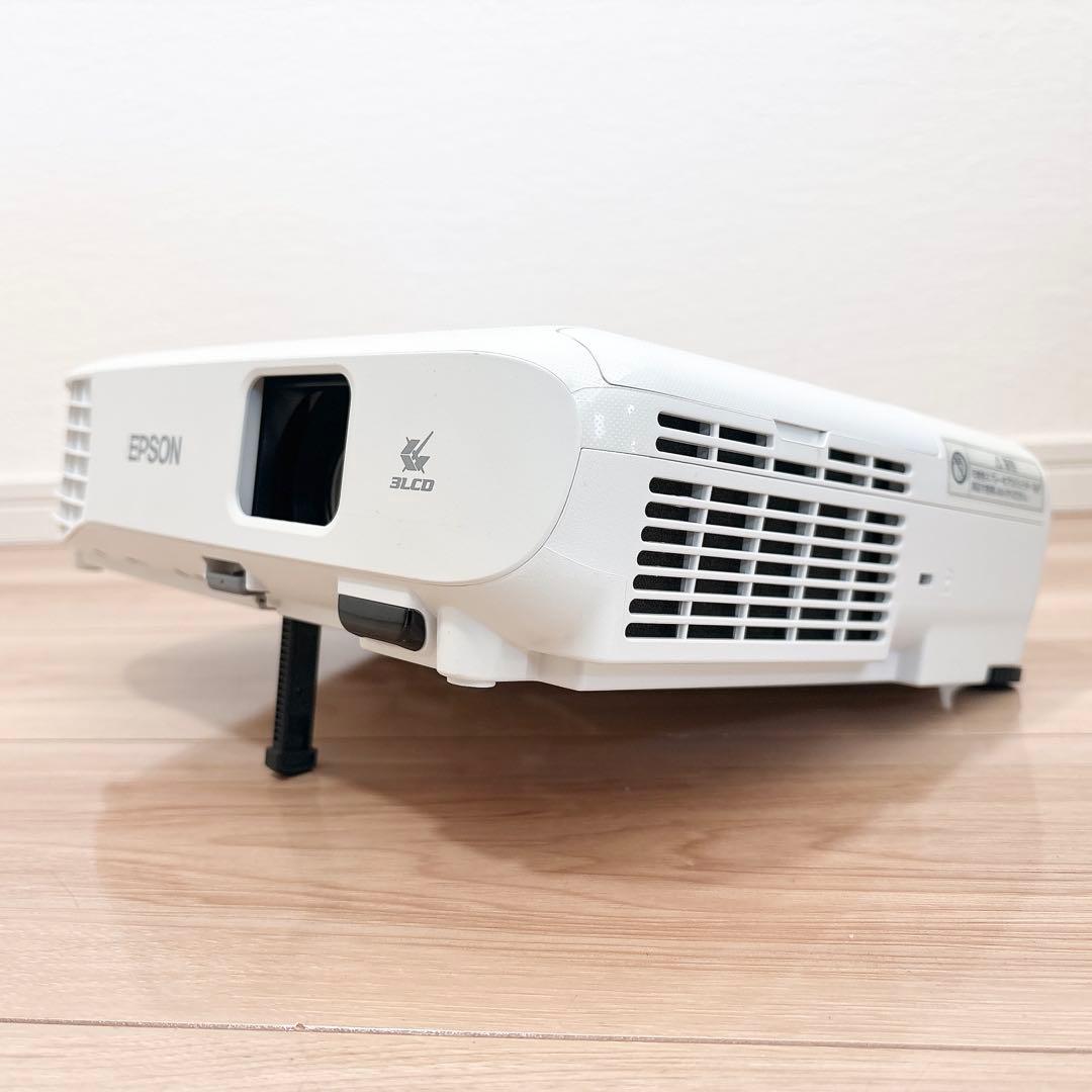 ✨美品✨ EPSON エプソン EB-E01 プロジェクター 本体 HDMI