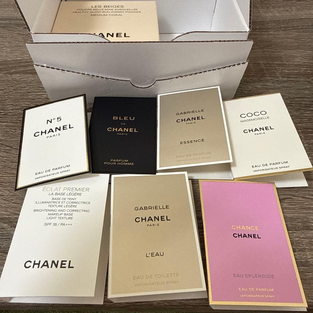シャネル　アイシャドウ チークカラー フェイスパウダー おまけ付