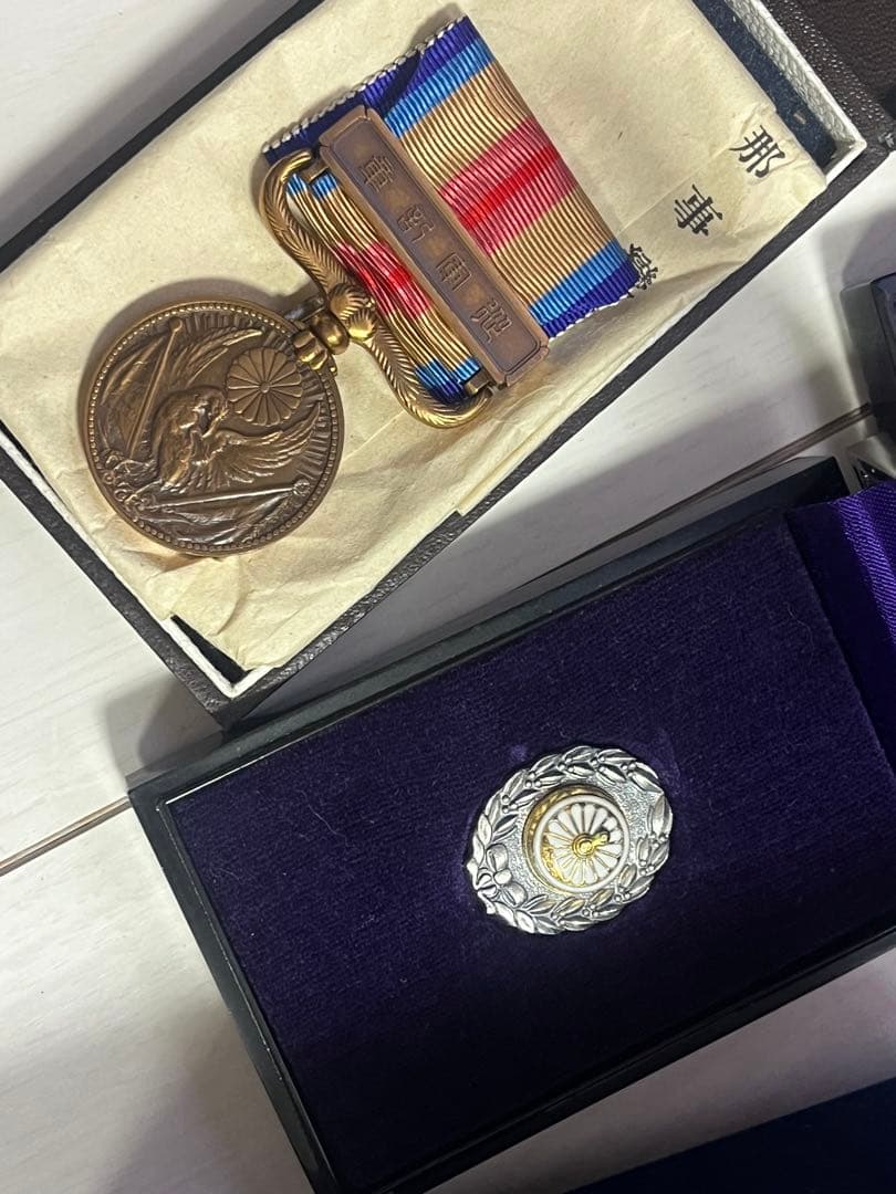 勲八等瑞宝章 勲章 徽章 旧日本軍 まとめ売り