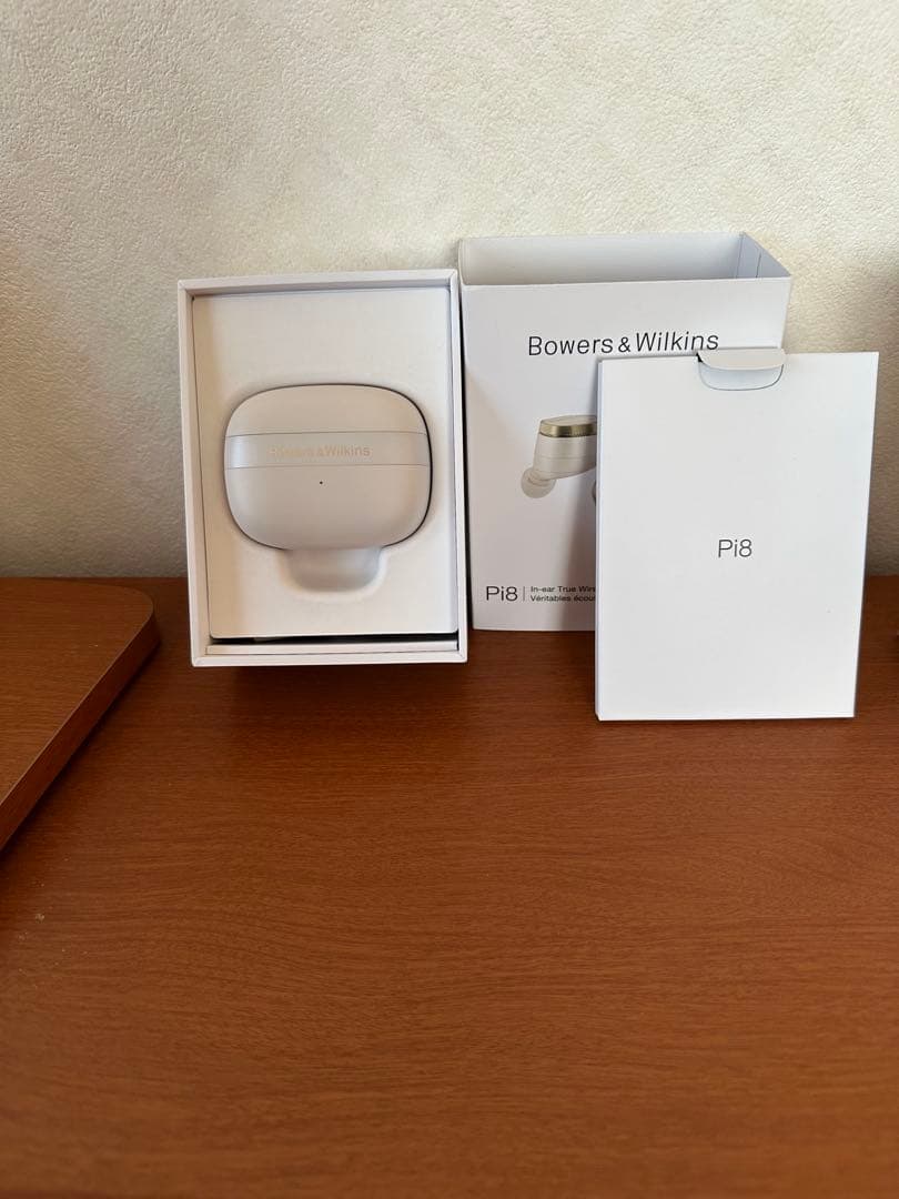 美品！ Bowers & Wilkins Pi8 おまけ付き！