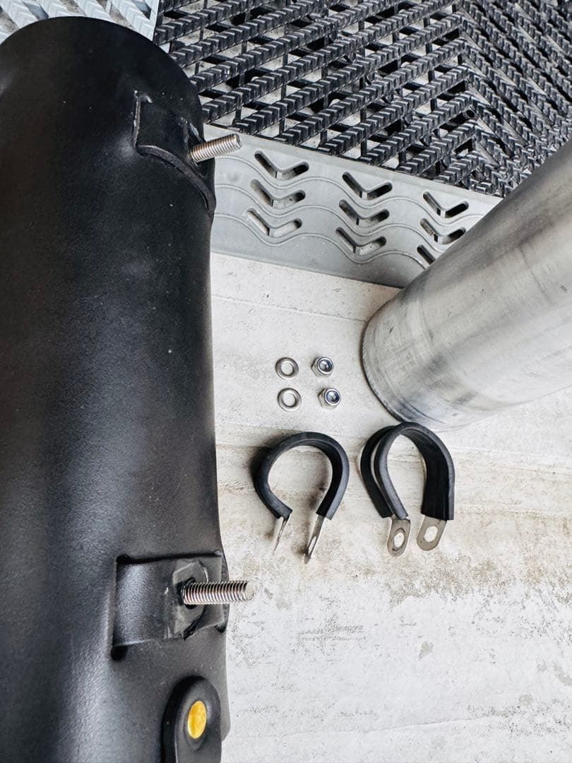 車坂下リザーブタンク 1.2L（ホルダー付き）携行缶