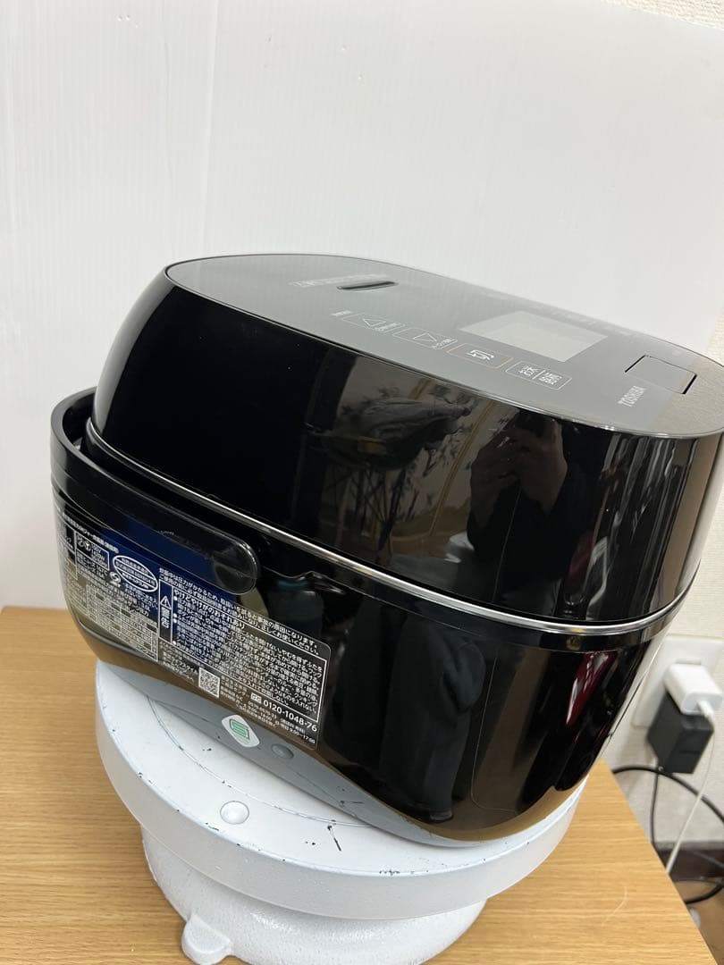 TOSHIBA 東芝 圧力IHジャー炊飯器 RC-10VST5.5合2023年製