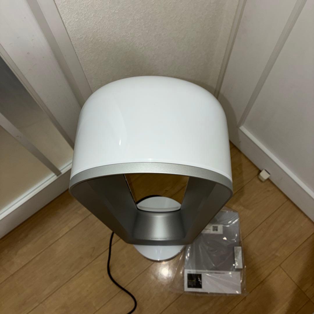 ほぼ新品！！　極美品 ダイソン Pure Cool 空気清浄機能 TP00