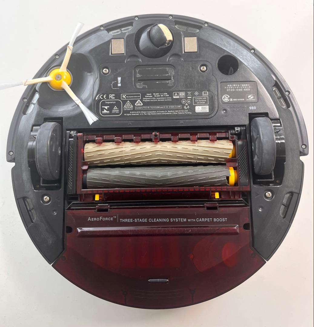 【少し訳あり美品】iRobot ルンバ 980 フィルターとブラシは新品に交換済