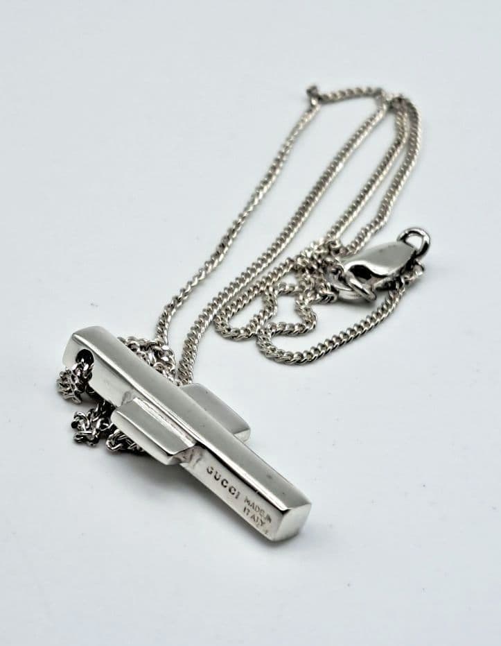 GUCCI クロスネックレス SV925 十字架