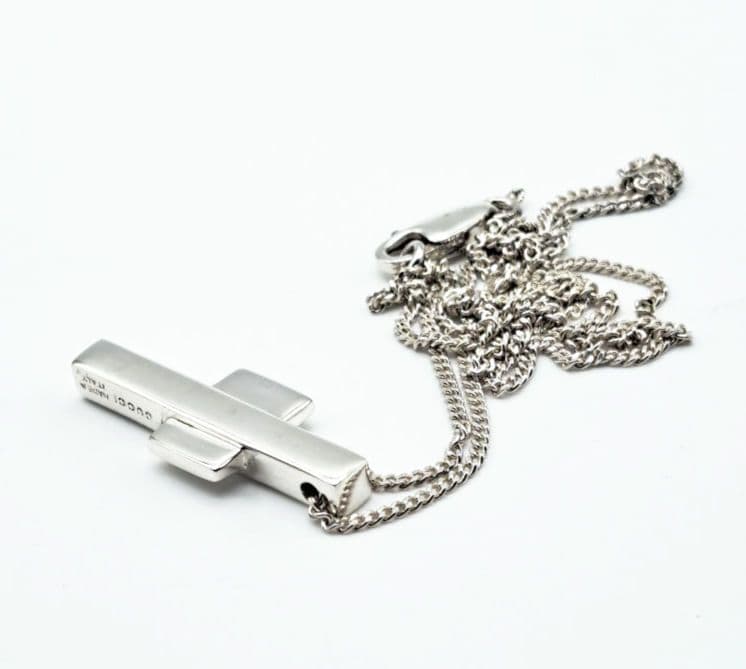 GUCCI クロスネックレス SV925 十字架