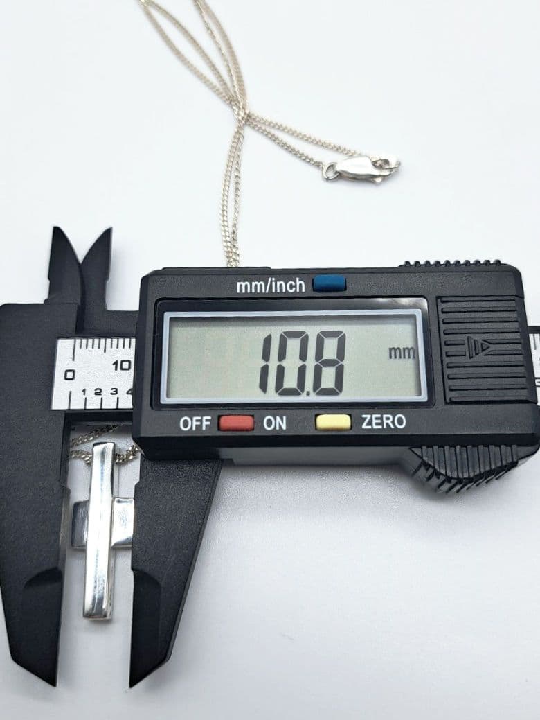 GUCCI クロスネックレス SV925 十字架