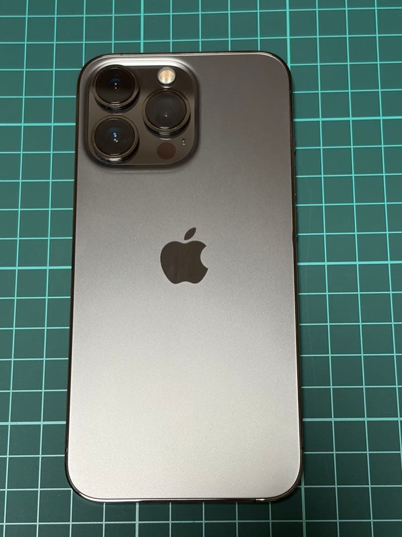Apple iPhone 13 Pro グラファイト バッテリー残量84%