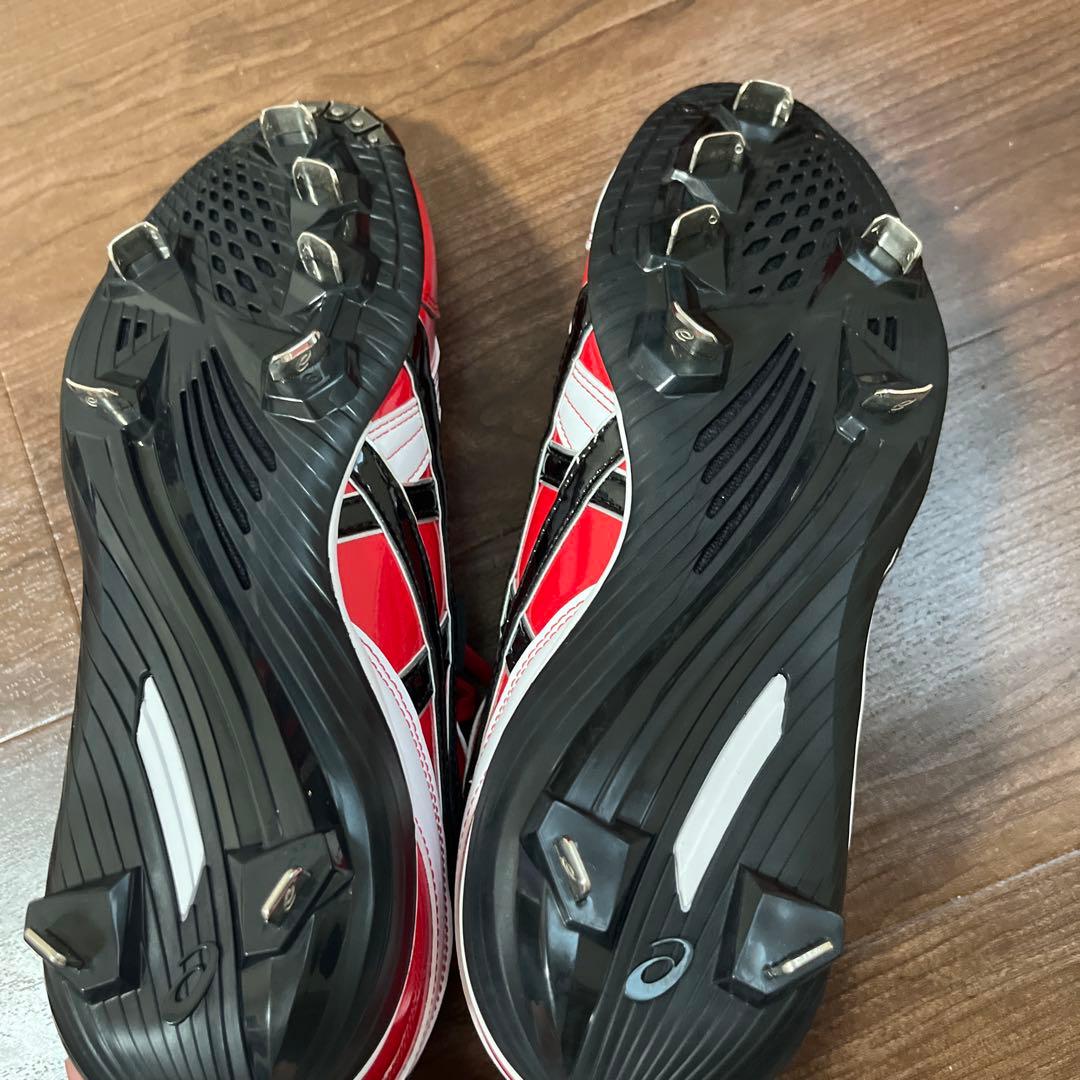 asics スパイクシューズ レッド/ホワイト