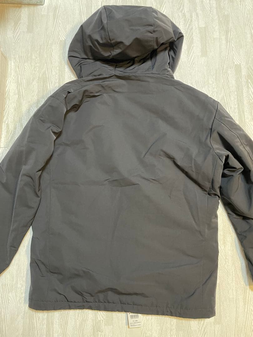 ユニクロ　＋J ダウン