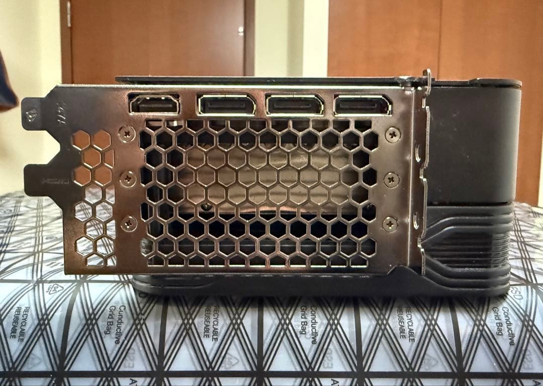 【中古】Palit GeForce RTX 5080 GameRock