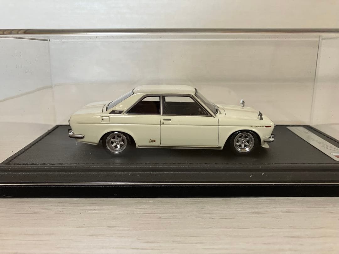 ミニカー ignition model Bluebird 510 coupe 1/43