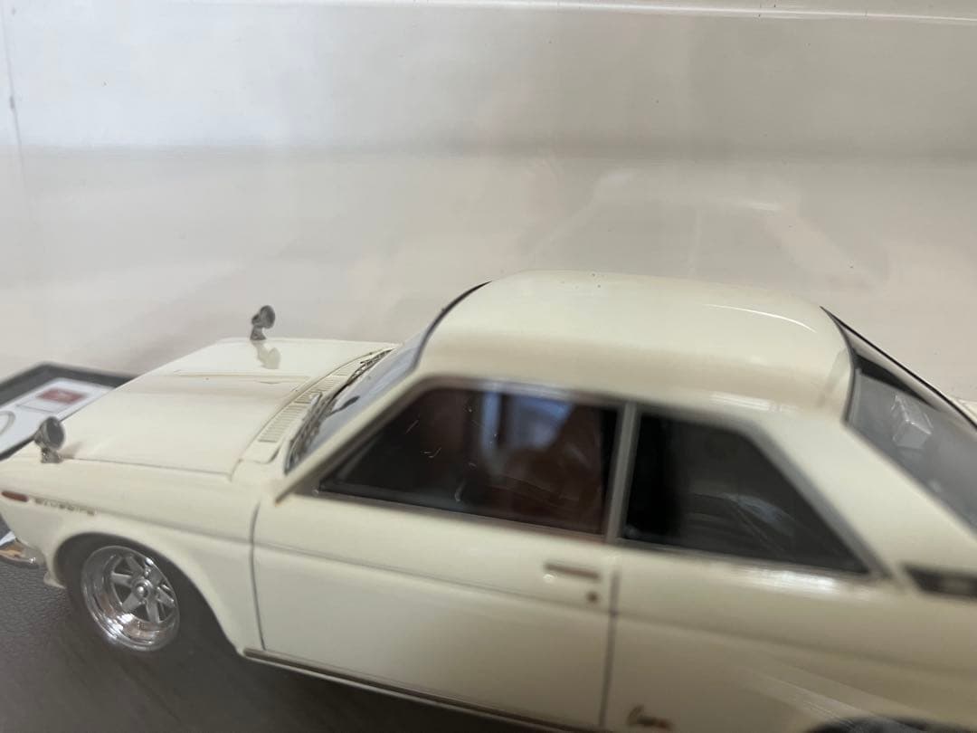 ミニカー ignition model Bluebird 510 coupe 1/43