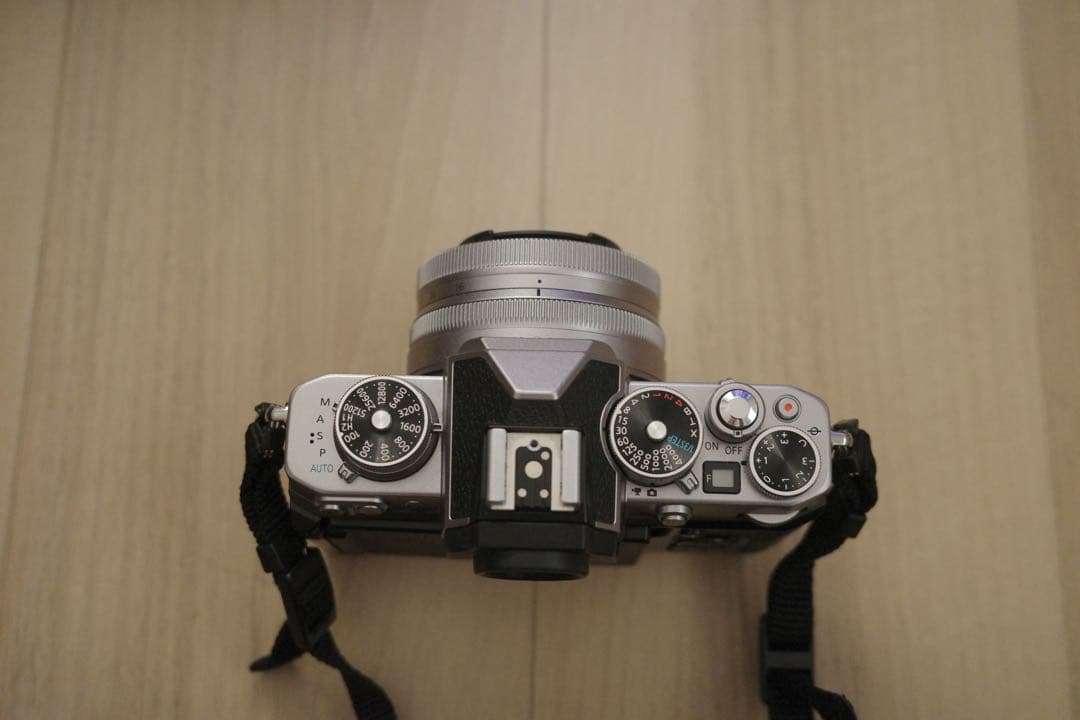 Nikon Z fc 16-50 VR SL レンズキット