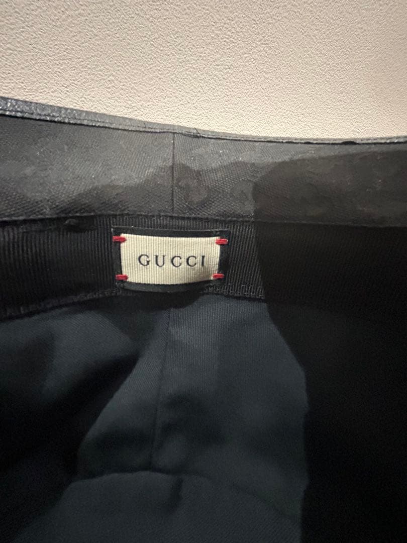 GUCCI GGキャンバスバケットハット