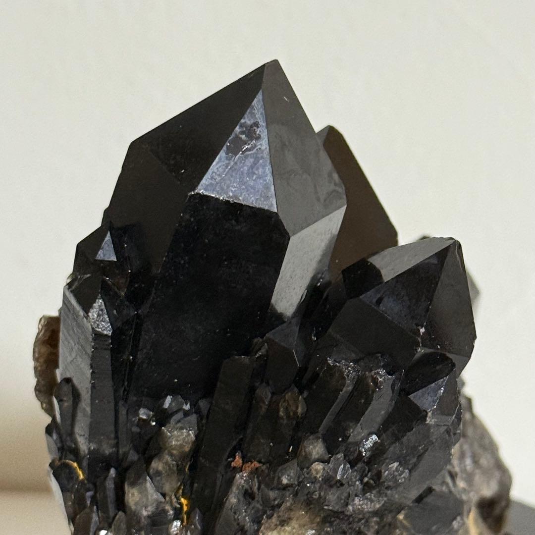 黒水晶 モリオン クラスター 台座付 漆黒 コンゴ産 原石 天然石 魔除け