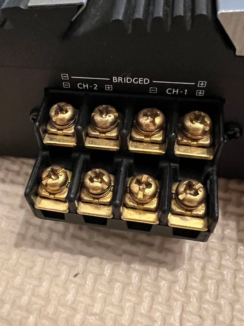 ALPINE MRV-F409 パワーアンプ　アルパイン　完動品