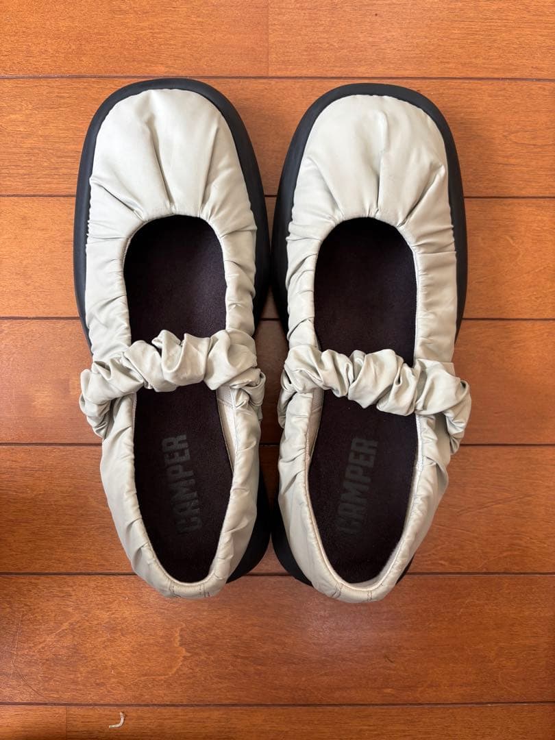 カンペール　CAMPER ONDA 白