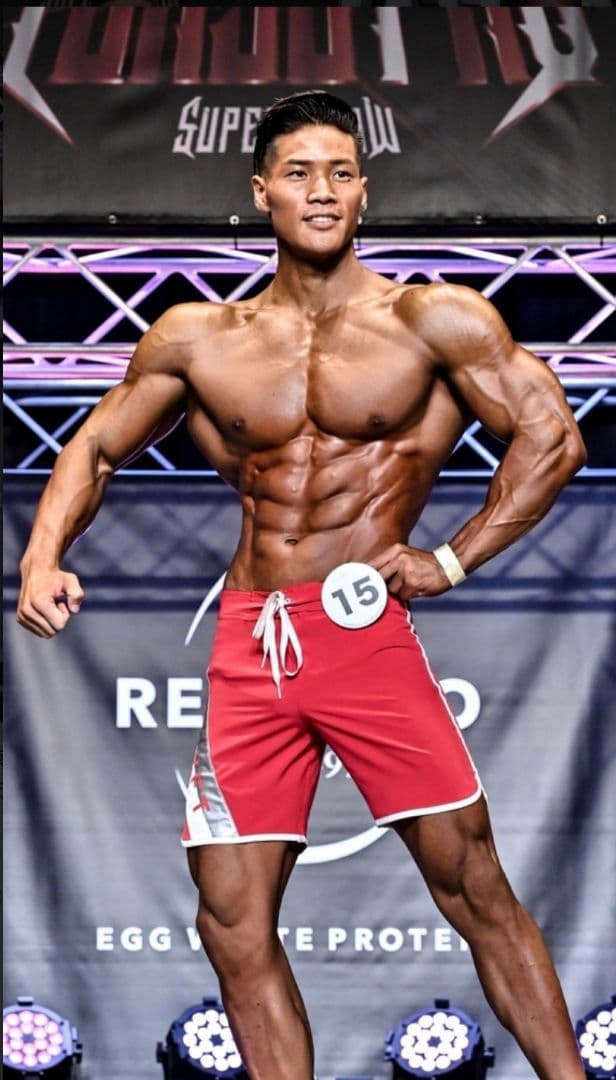 希少な赤色　リフト　LYFT　ステージショーツ　Lサイズ