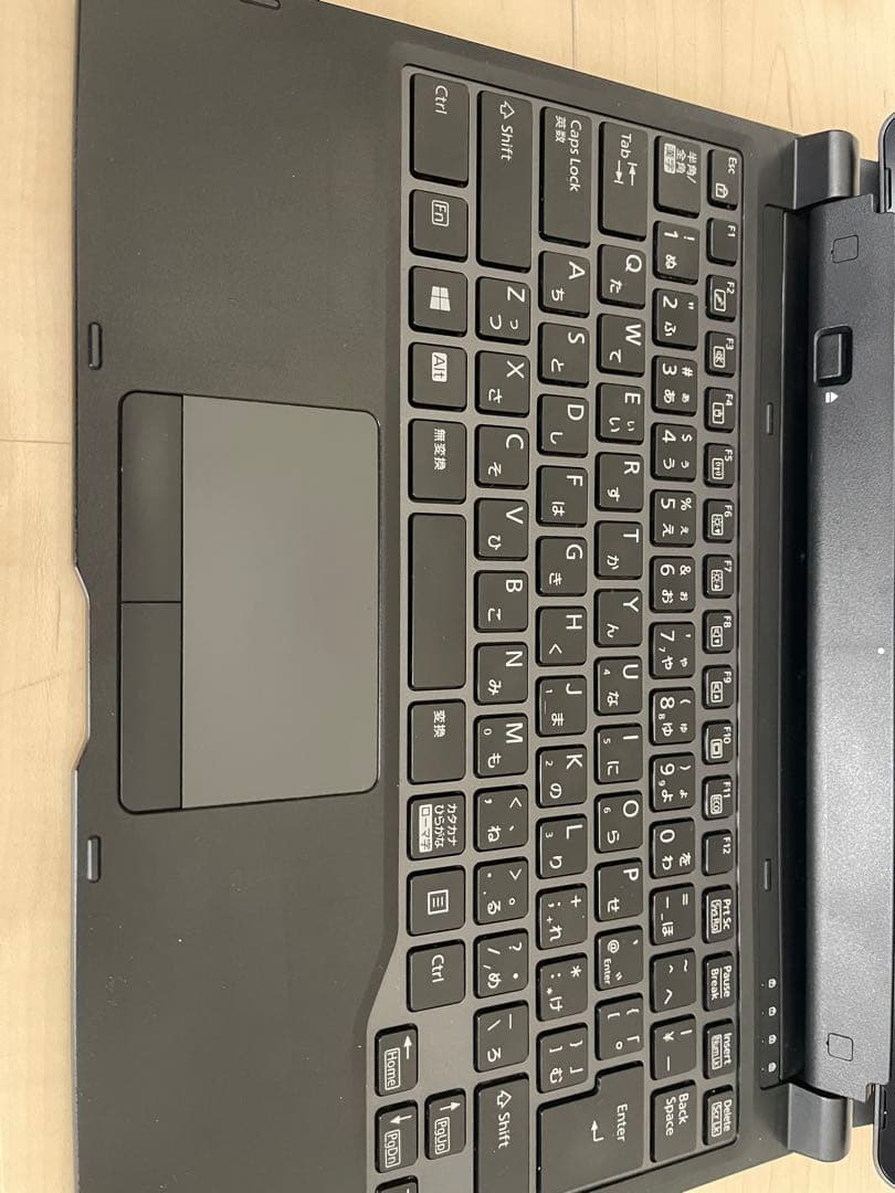 Q738/SB 本体 充電器付き Win11