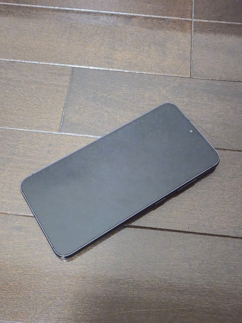 Galaxy S23 SM-S911B 256GB クリーム 海外版