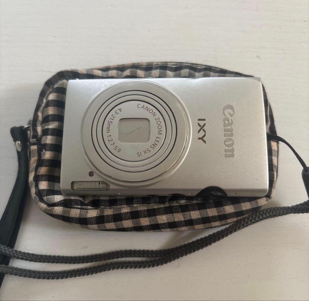 Canon IXY 90F デジタルカメラ シルバー　作動確認済み　箱付き
