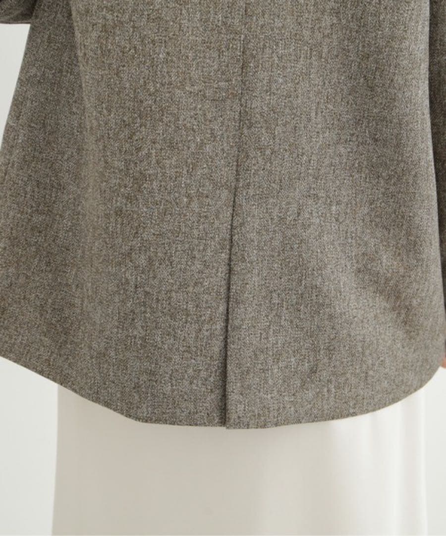 【Oggi掲載】ツィーディーダブルジャケット