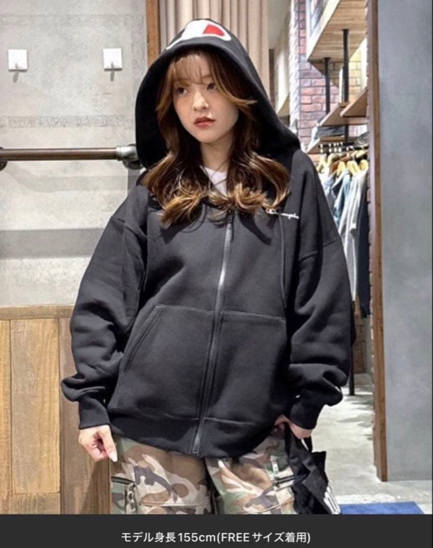 U209 FREEサイズ　ロデオクラウン　チャンピオン　コラボ　パーカー