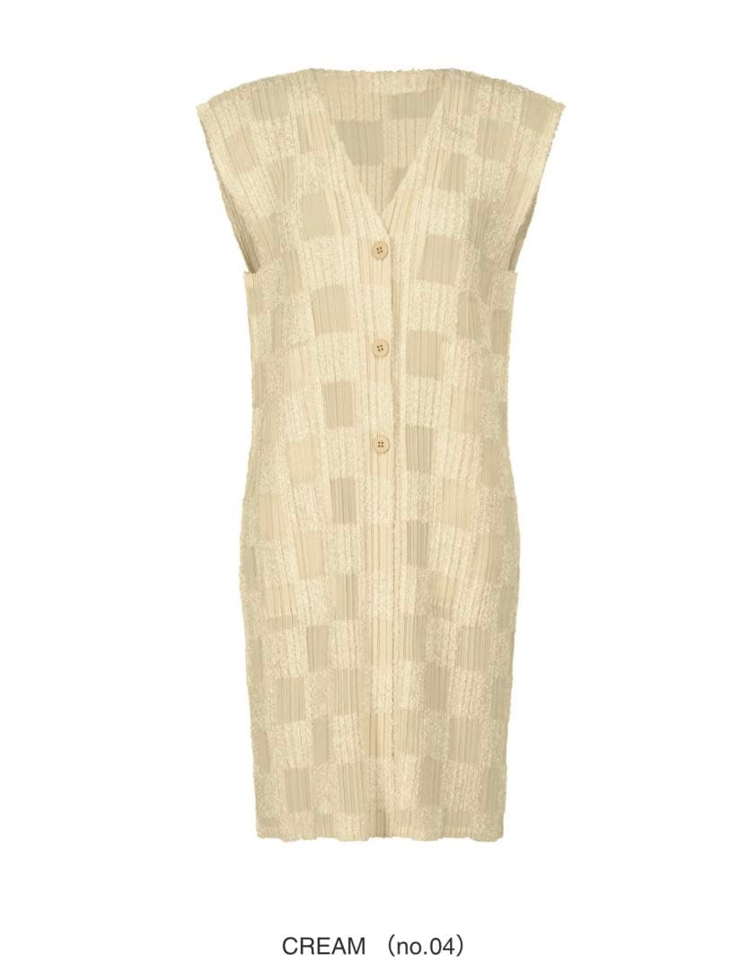 プリーツプリーズイッセイミヤケ　2024年12月　ベスト　ジレ