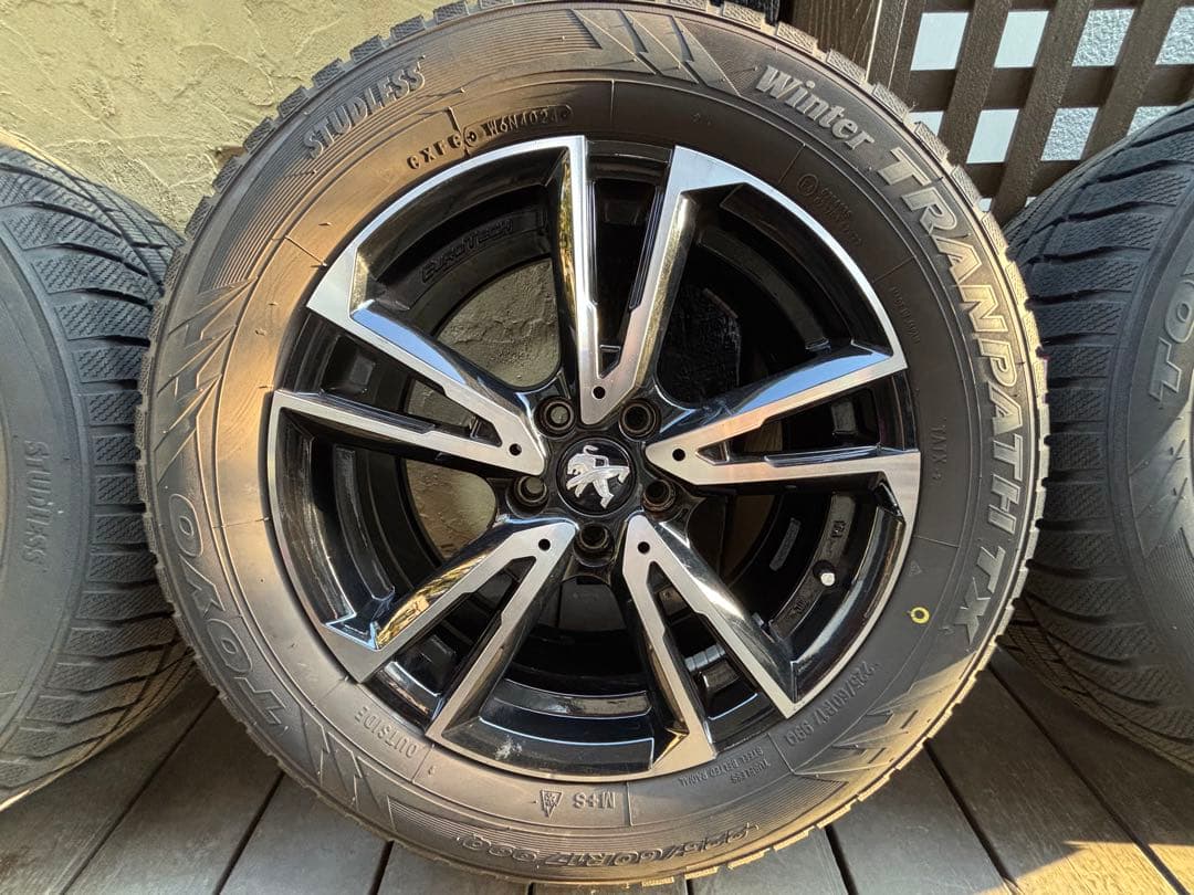 プジョー3008 スタッドレスタイヤセット　225/60 R17 2024年製